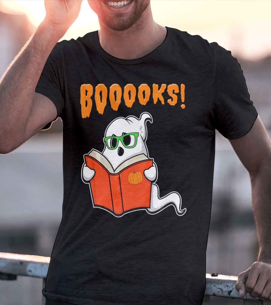 Booooks Ghost With Green Glasses And Pumpkin Book Funny Teacher Halloween T-Shirt