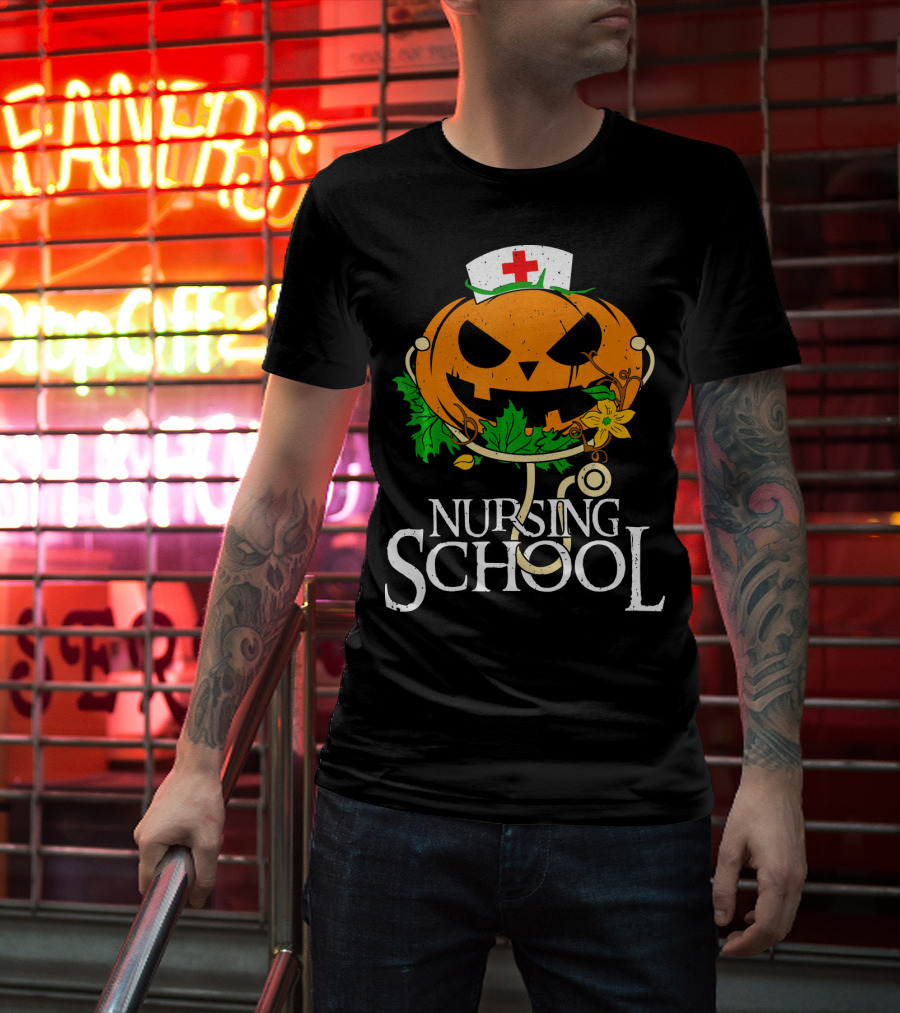Nursing School Pumpkin With Stethoscope And Nurse Hat Jack-o'-Lantern T-Shirt