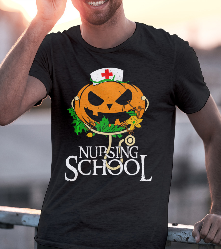 Nursing School Pumpkin With Stethoscope And Nurse Hat Jack-o'-Lantern T-Shirt