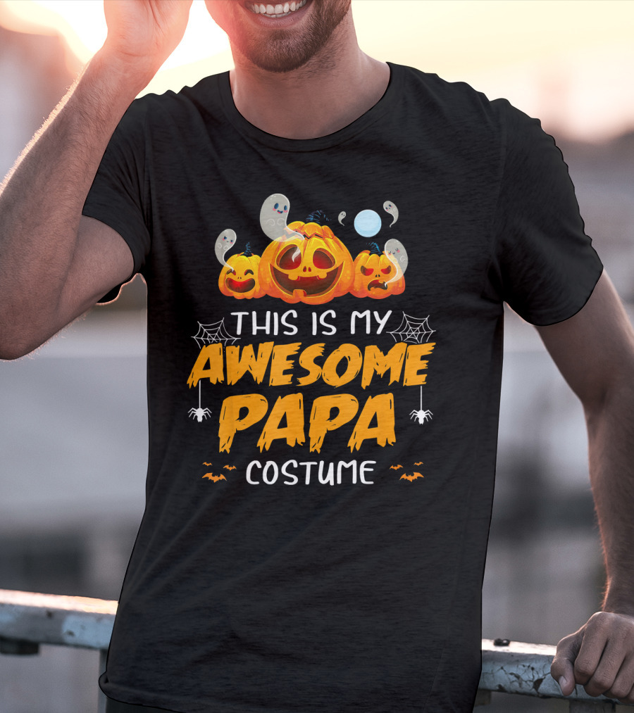 This Is My Awesome Papa Costume Funny Halloween Pumpkins Spiders Ghosts Bats T-Shirt
