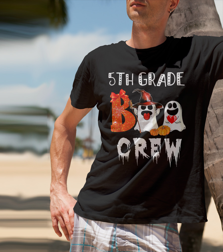 5Th Grade Boo Crew Halloween Ghosts With Witch Hat And Pumpkins T-Shirt