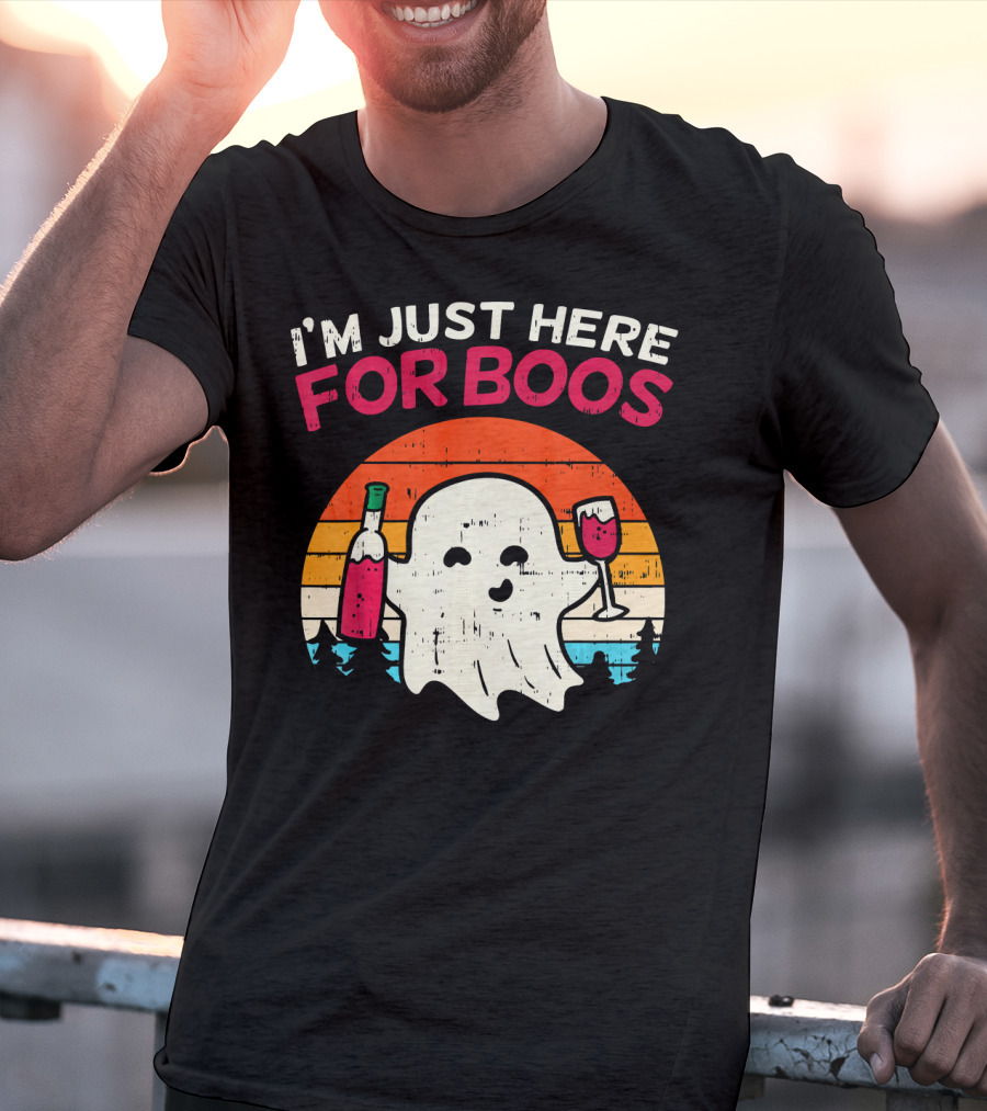 I'm Just Here For Boos Retro Ghost Wine Vintage T-Shirt