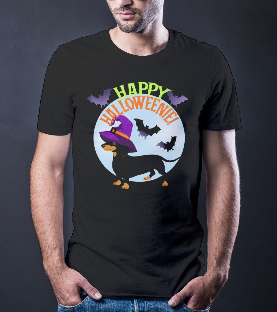 Happy Halloweenie Dachshund Wiener Dog Witch Hat Bats T-Shirt