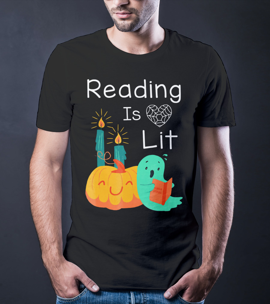 Reading Is Lit Teacher Librarian Halloween Costume Pumpkin Ghost Candles T-Shirt