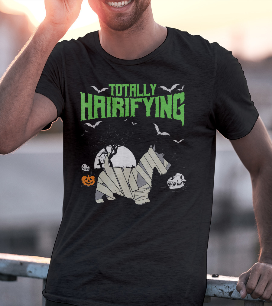 Totally Hairifying Frightening Mummy Sco Halloween Scene T-Shirt