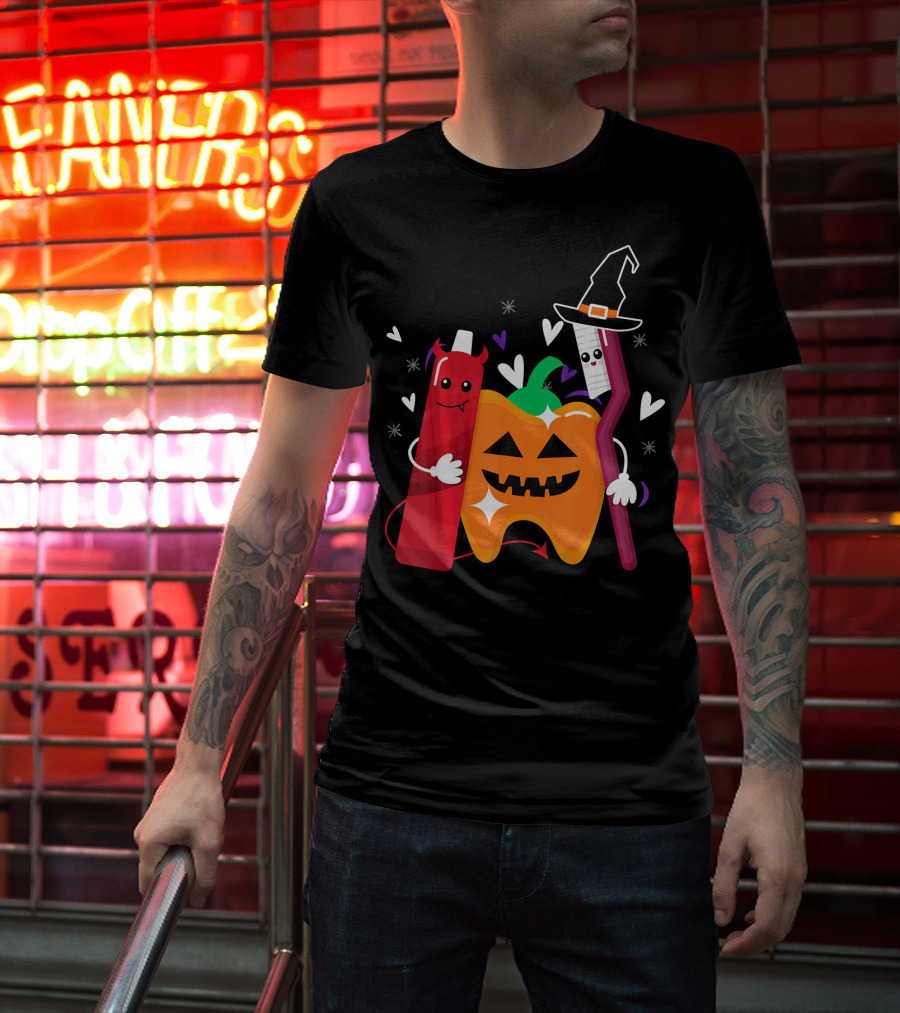 Happy Halloween Costume Toothbrush Tooth With Pumpkin And Toothpaste Characters T-Shirt