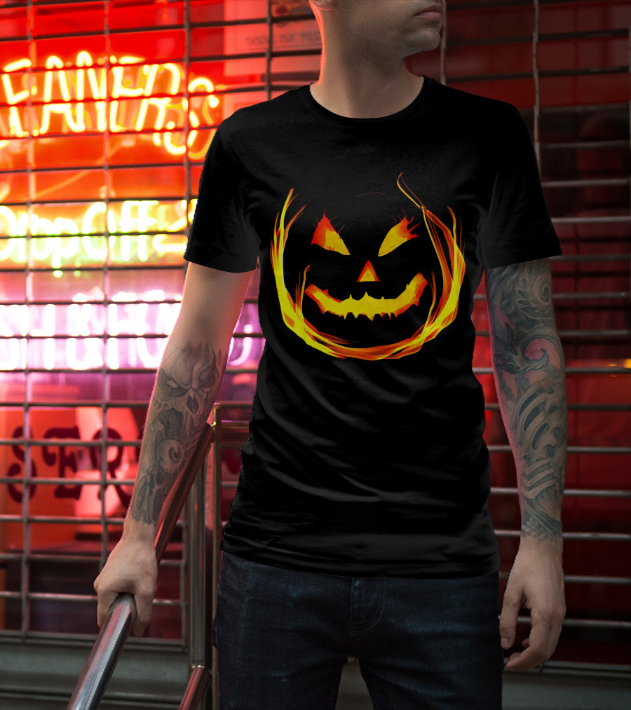 Fun And Spooky Fiery Jack O Lantern Halloween Pumpkin Face T-Shirt
