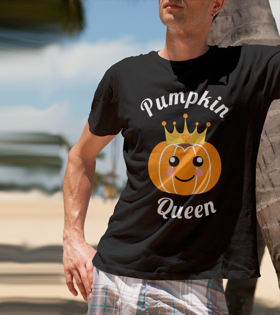 Pumpkin Queen Cute Pumpkin With Crown And Smile T-Shirt