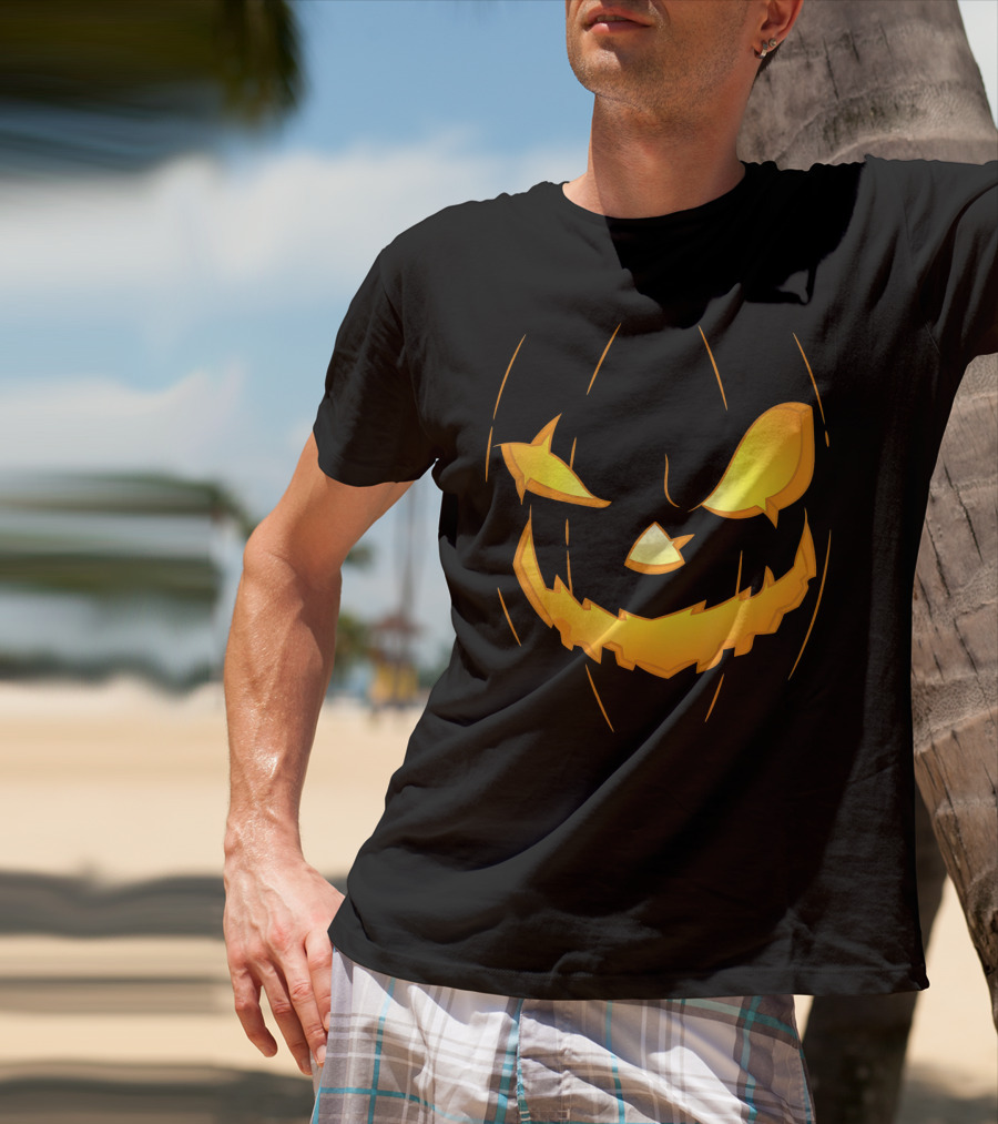 Halloween Pumpkin Jack O Lantern Face Glowing Scary Expression T-Shirt