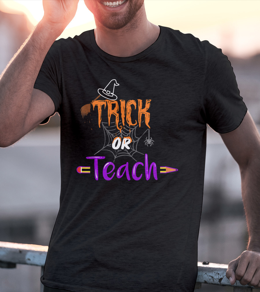 Trick Or Teach Funny Halloween Spider Witch Hat Pencil T-Shirt