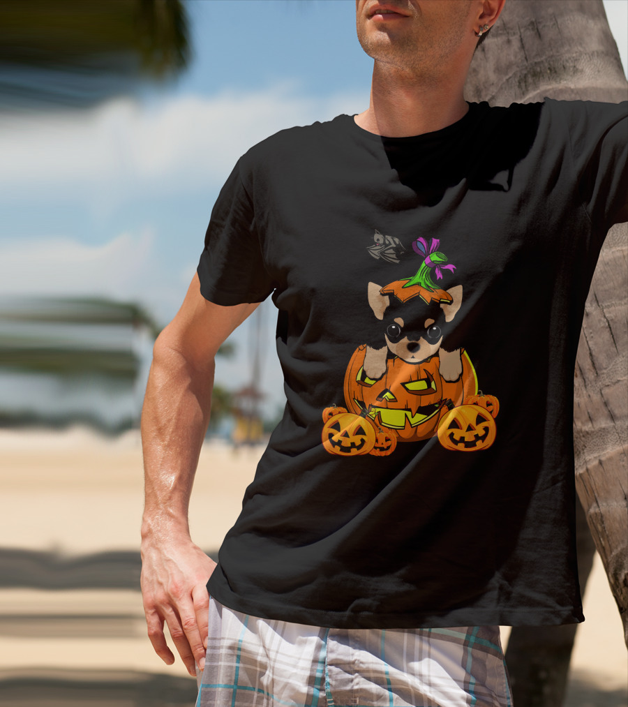 Happy Halloween Funny Chihuahua Jack-O'-Lantern Pumpkin With Bats T-Shirt