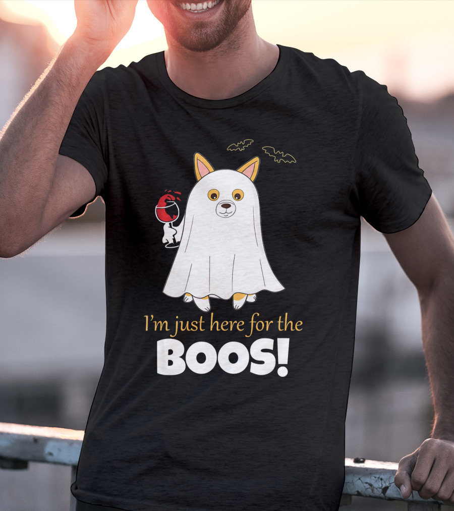 I'm Just Here For The Boos Corgi With Wine And Bat Decorations T-Shirt