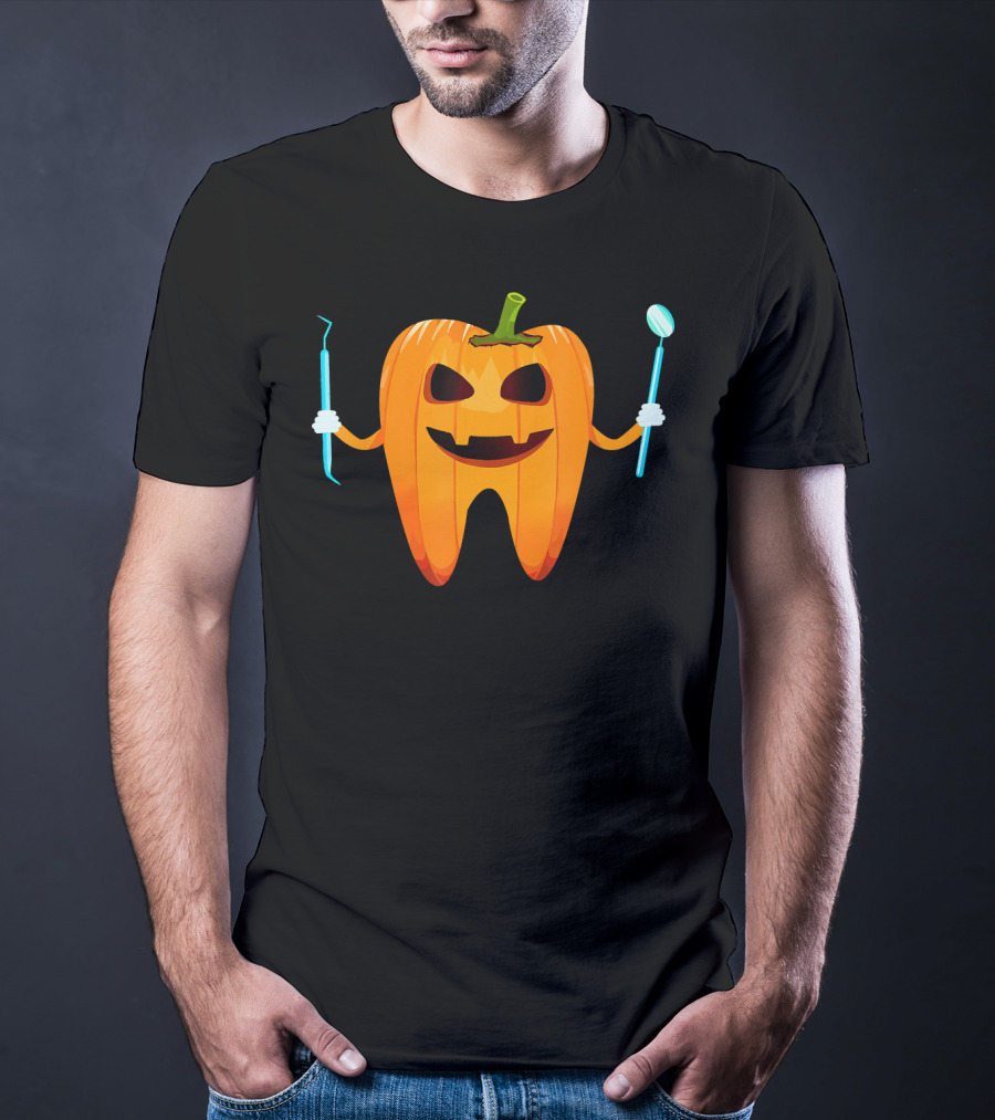 Halloween Tooth Pumpkin Holding Dental Tools T-Shirt