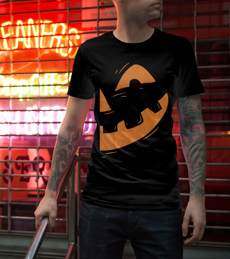 Jack O Lantern Pumpkin Face Halloween Smile T-Shirt