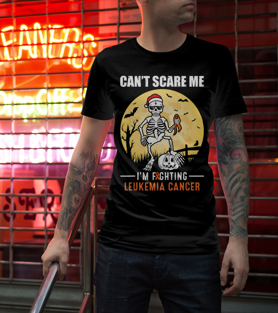 Can't Scare Me I'm Fighting Leukemia Cancer Halloween Skeleton T-Shirt