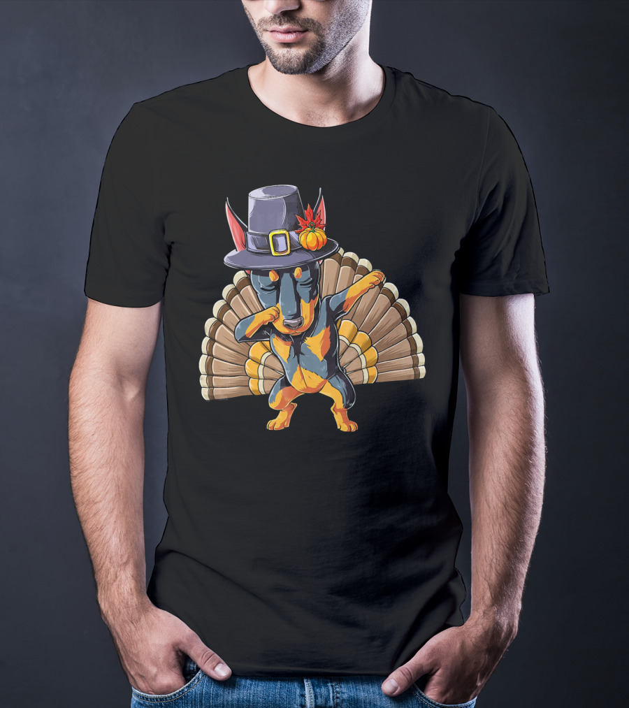 Thanksgiving Pilgrim Hat Dabbing Dog With Turkey Feathers T-Shirt