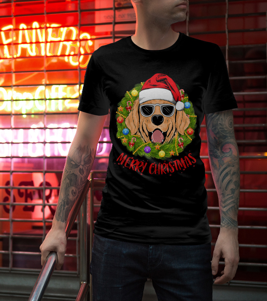 Merry Christmas Golden Retriever Dog Santa Hat Sunglasses Wreath T-Shirt