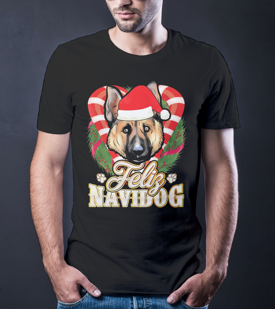 Feliz Navidog German Shepherd Santa Hat Christmas Wreath T-Shirt