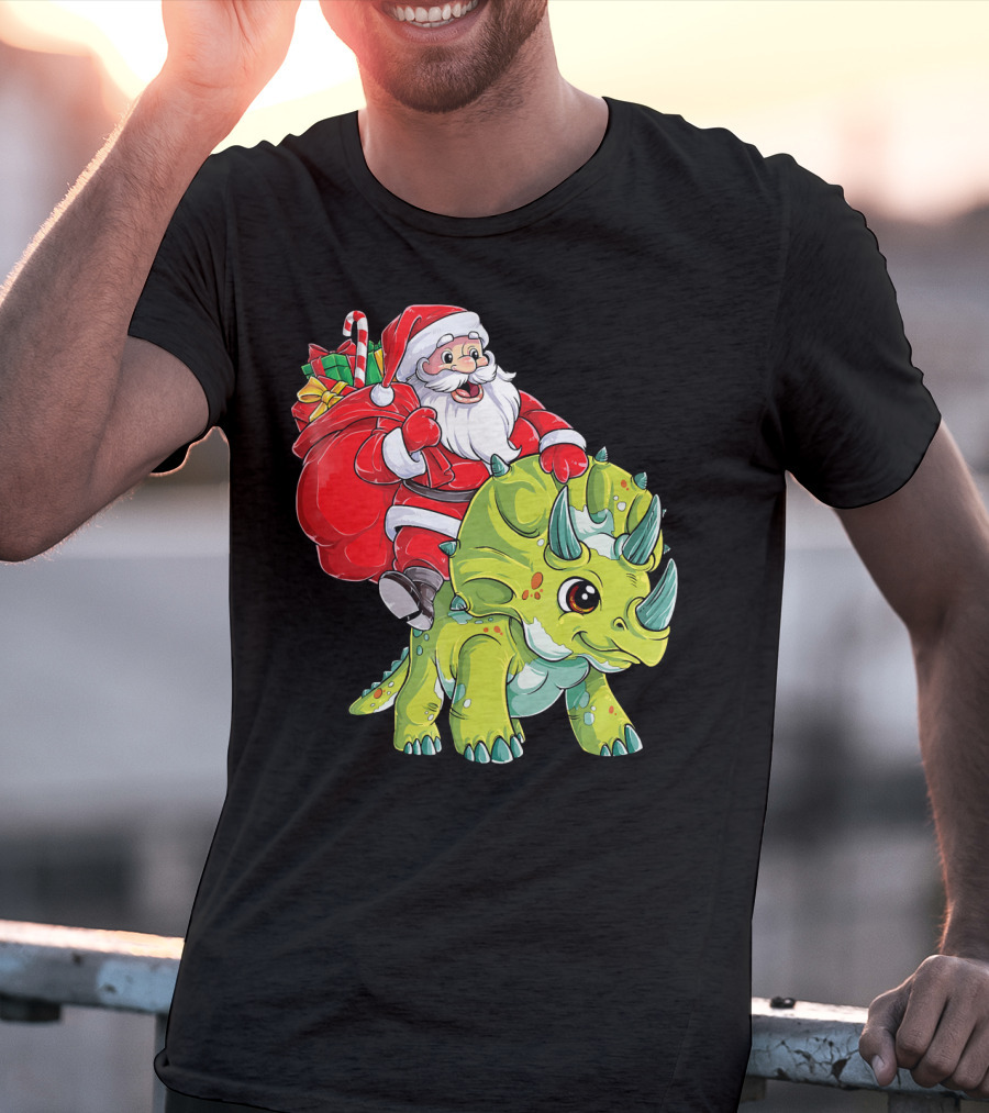 Santa Riding Triceratops Dinosaur Christmas Boys Santa Tric T-Shirt