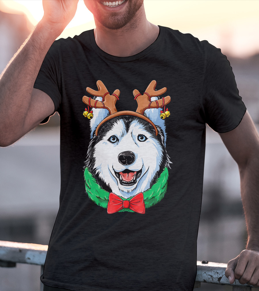 Siberian Husky With Reindeer Antlers Christmas Wreath Bow And Bells T-Shirt