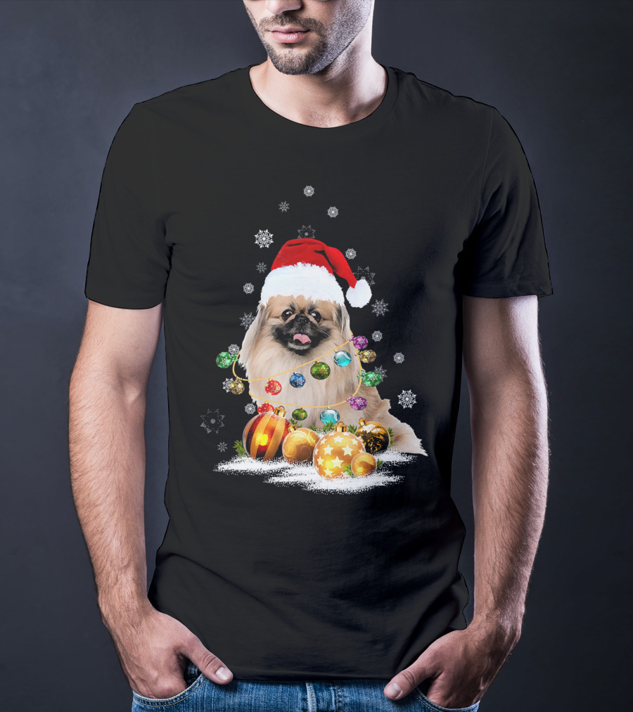 Pekingese Christmas Dog Lights With Santa Hat And Snowflakes T-Shirt