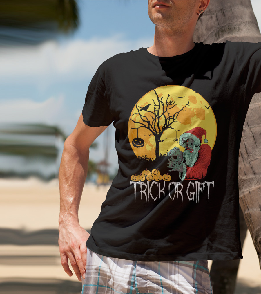 Trick Or Scary Gift Santa Moon Pumpkin Scene T-Shirt