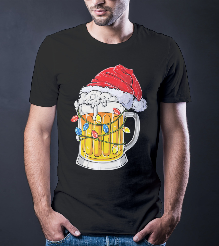 Beer Mug With Santa Hat And Christmas Lights T-Shirt