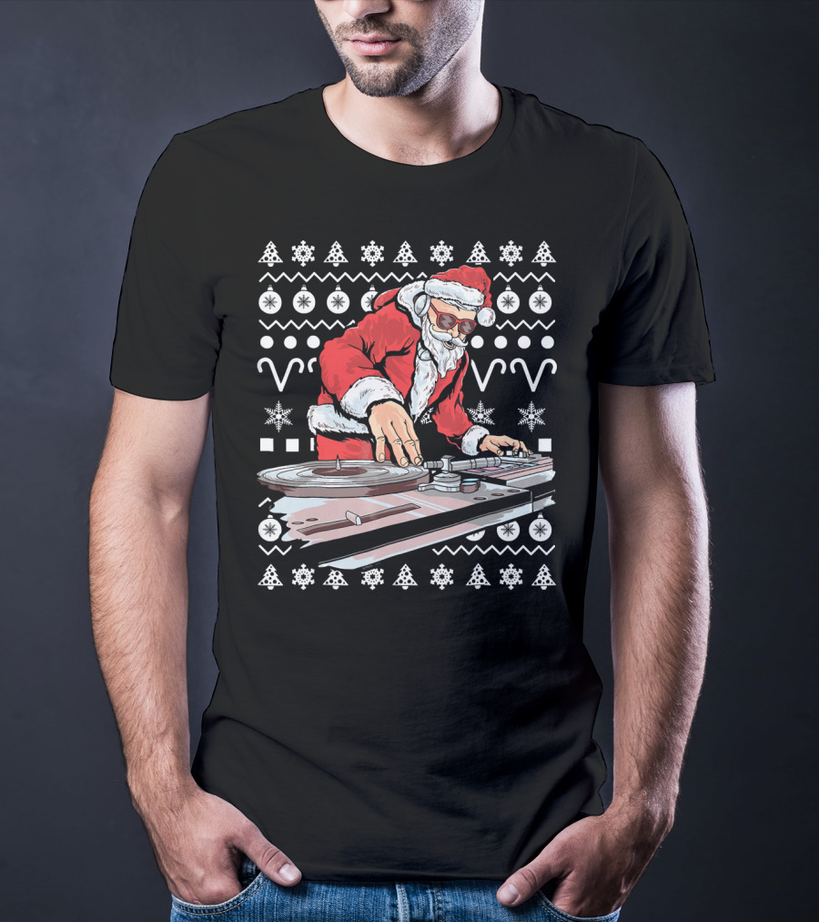 Santa Claus DJ Remixing Holiday Beats T-Shirt