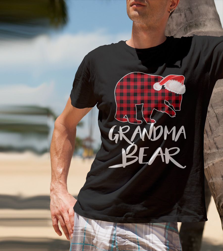 Grandma Bear Red Plaid Santa Hat T-Shirt
