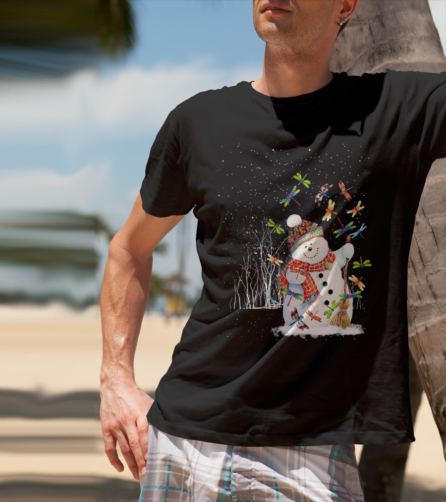 Merry Christmas Dragonfly Snowman In Winter Scene T-Shirt