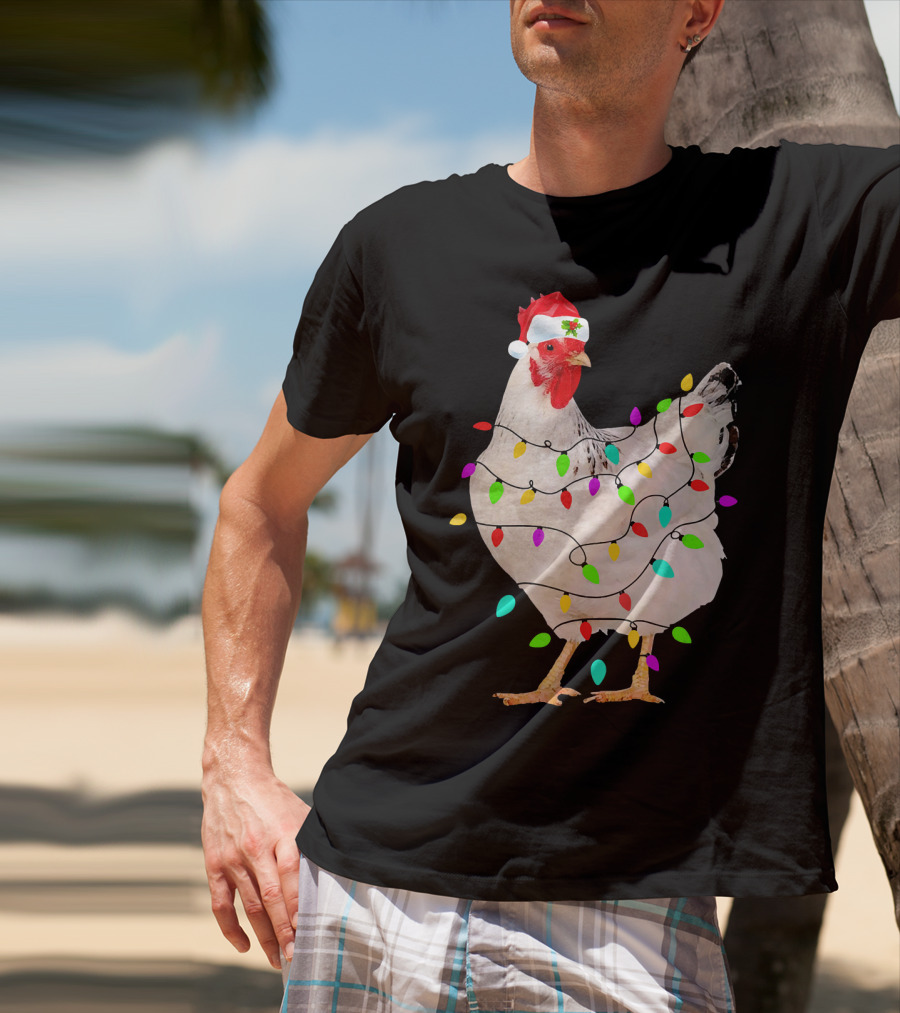Chicken Christmas Light Funny Chicken Santa Hat Festive Holiday Decor T-Shirt