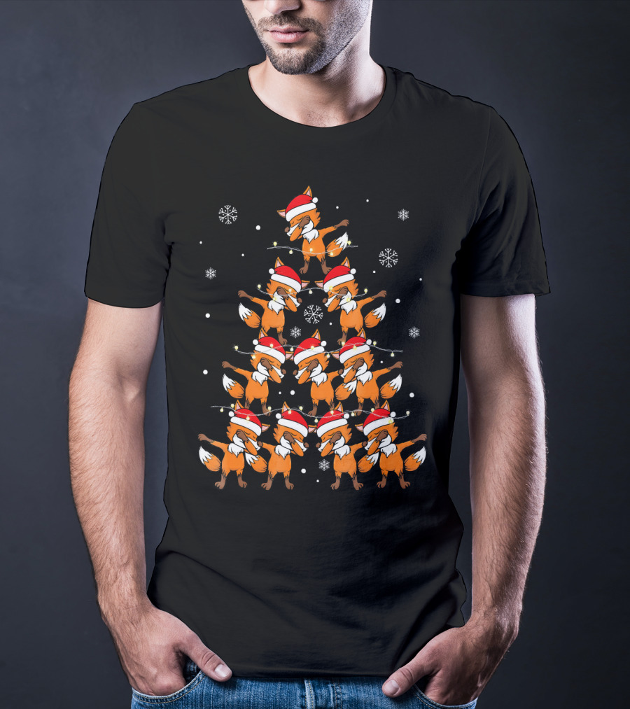 Dabbing Foxes Christmas Tree With Santa Hats And Snowflakes T-Shirt
