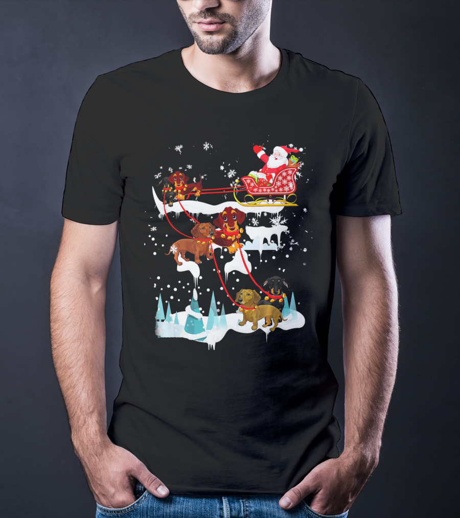 Santa Sleigh With Dachshund Reindeer Christmas Scene T-Shirt