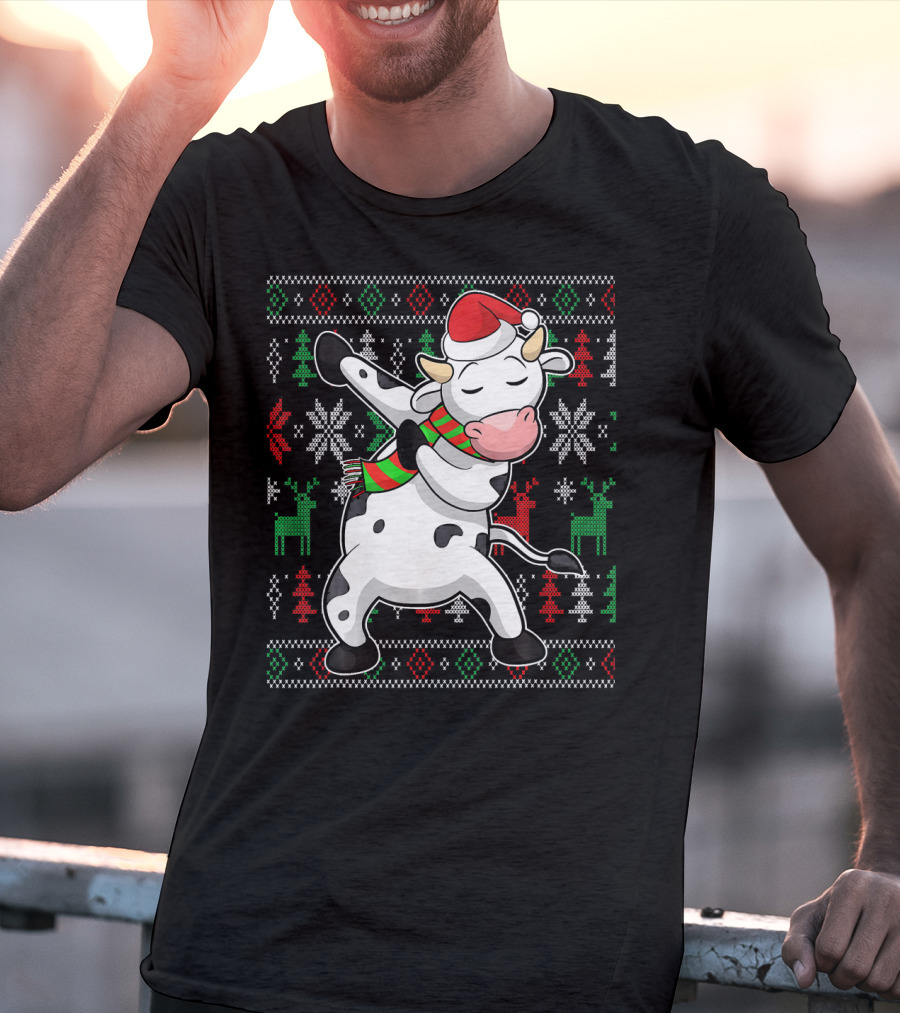 Ugly Christmas Dabbing Santa Cow With Festive Reindeer And Snowflakes T-Shirt