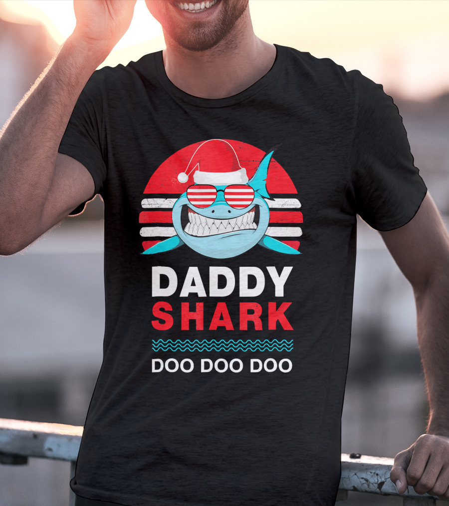 Daddy Shark Doo Doo Doo Christmas Santa Hat Family T-Shirt