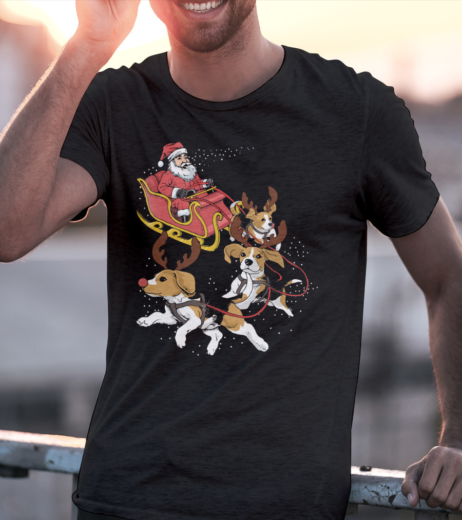 Santa's Sleigh With Beagle Reindeer Trio T-Shirt