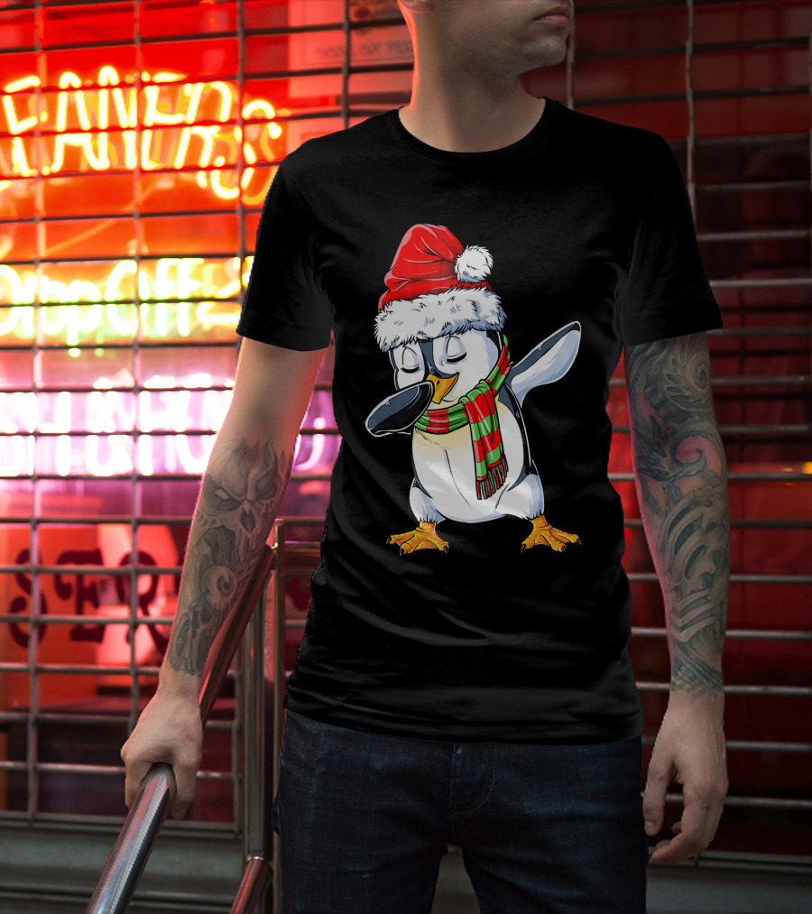 Dabbing Penguin Santa Claus With Festive Scarf T-Shirt