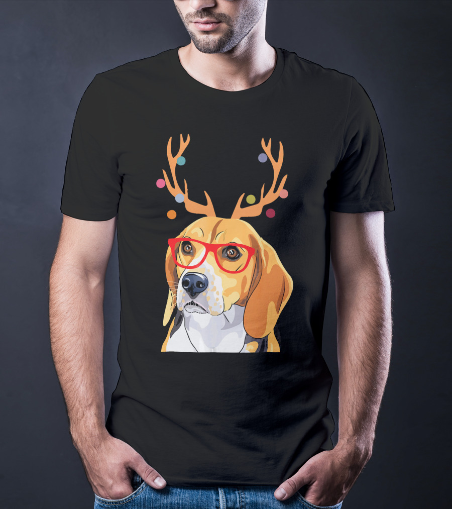 Beagle With Christmas Antlers And Red Glasses T-Shirt