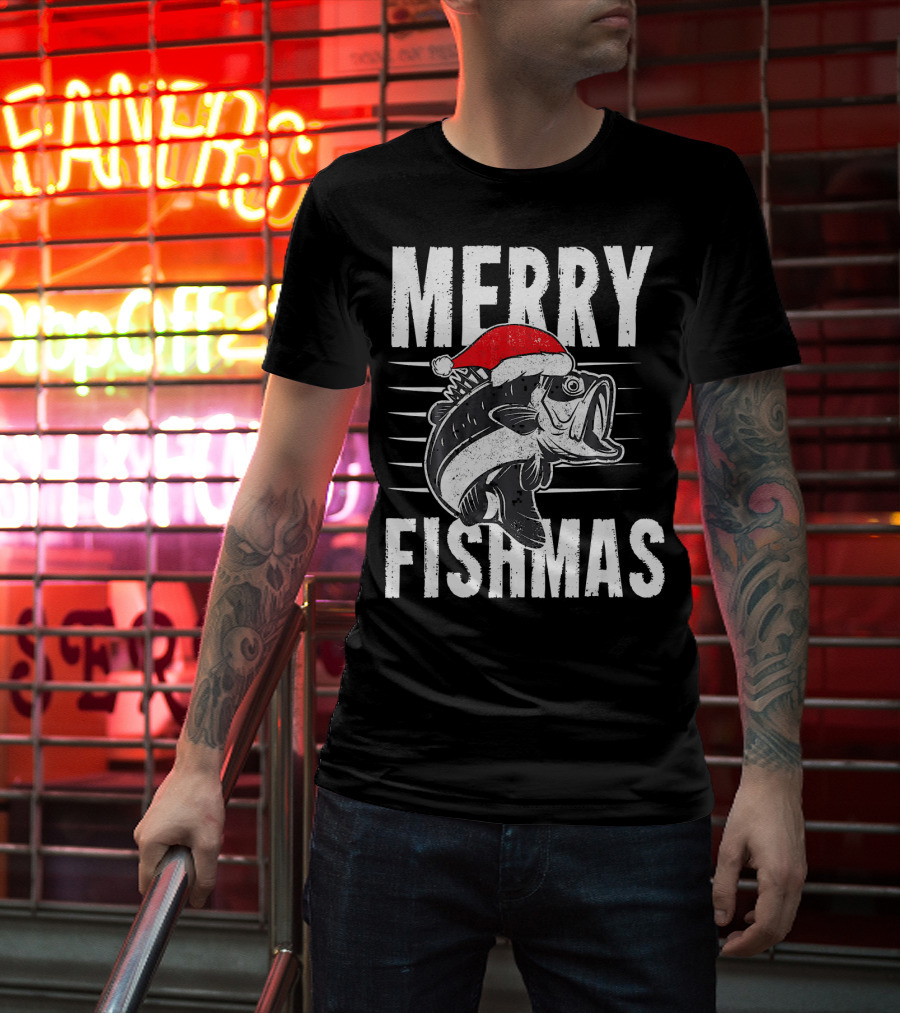 Merry Fishmas Funny Christmas Fishing Santa Hat Fish T-Shirt