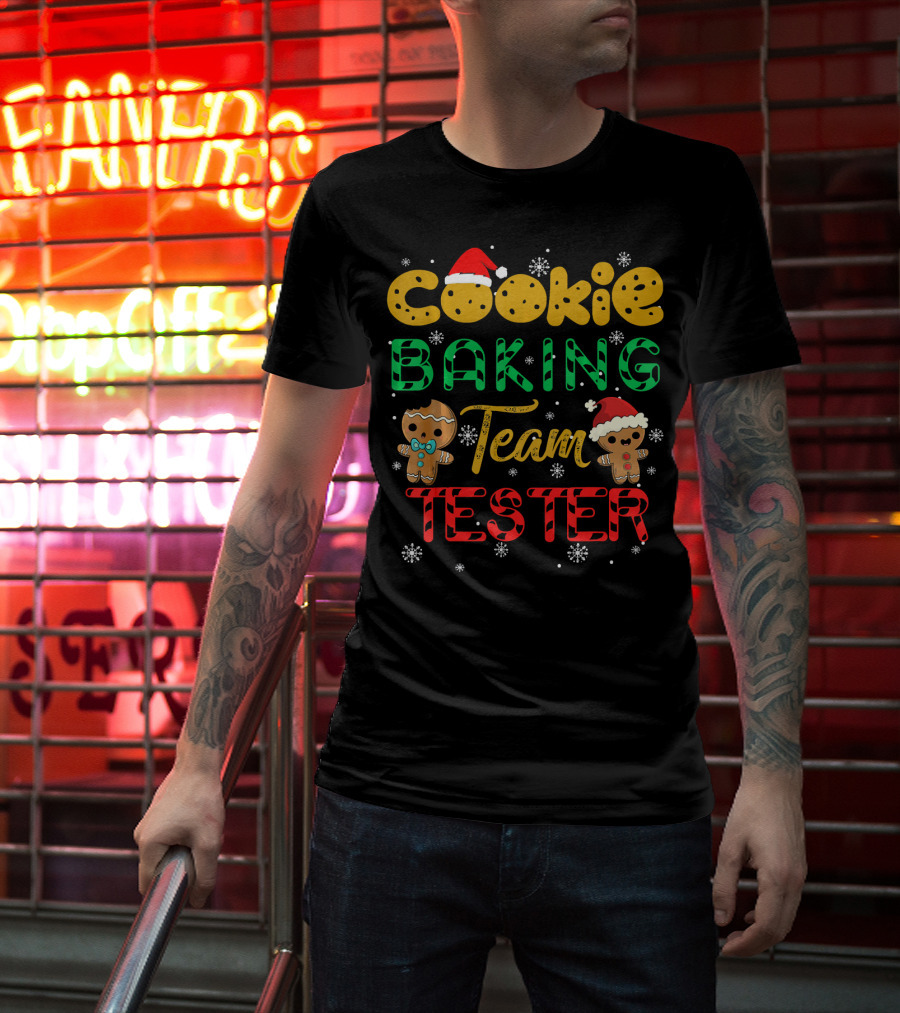 Cookie Baking Team Tester Gingerbread Santa Hats Winter Snowflakes T-Shirt