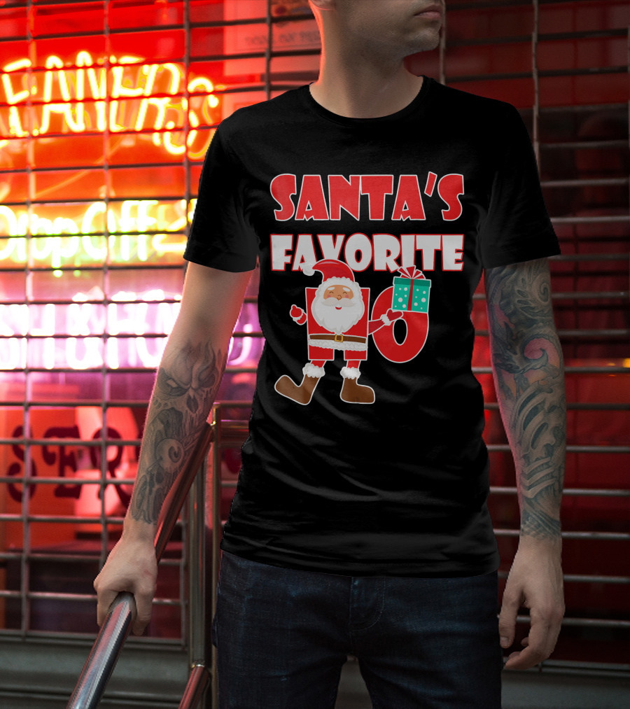 Santa's Favorite Ho Holiday Humor With Santa And Gifts T-Shirt