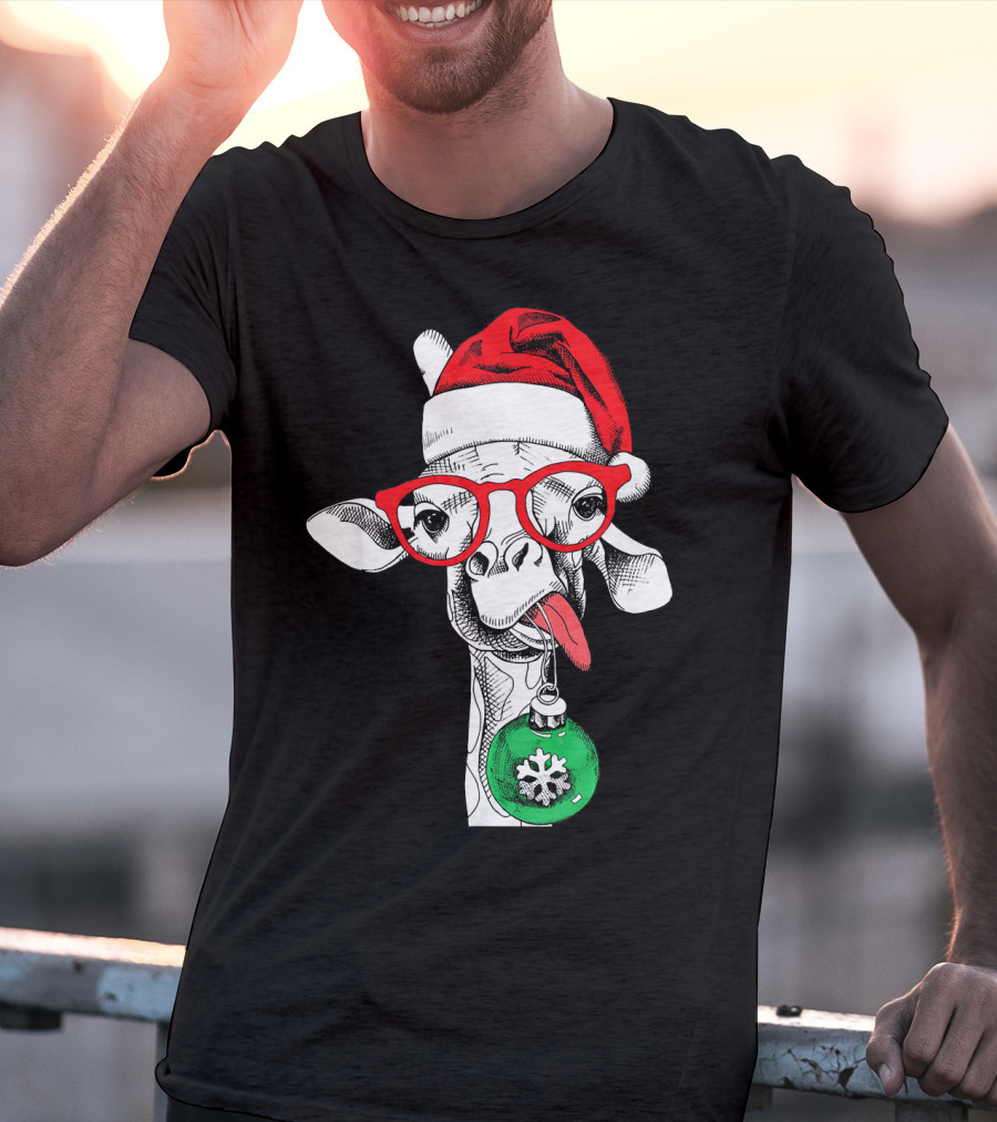 Santa Hat Giraffe Red Glasses Christmas T-Shirt