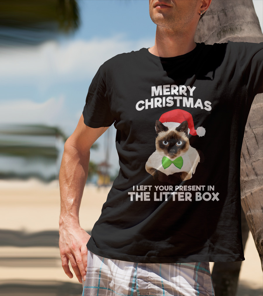 Merry Christmas I Left Your Present In The Litter Box Cat Santa Hat Bow Tie T-Shirt