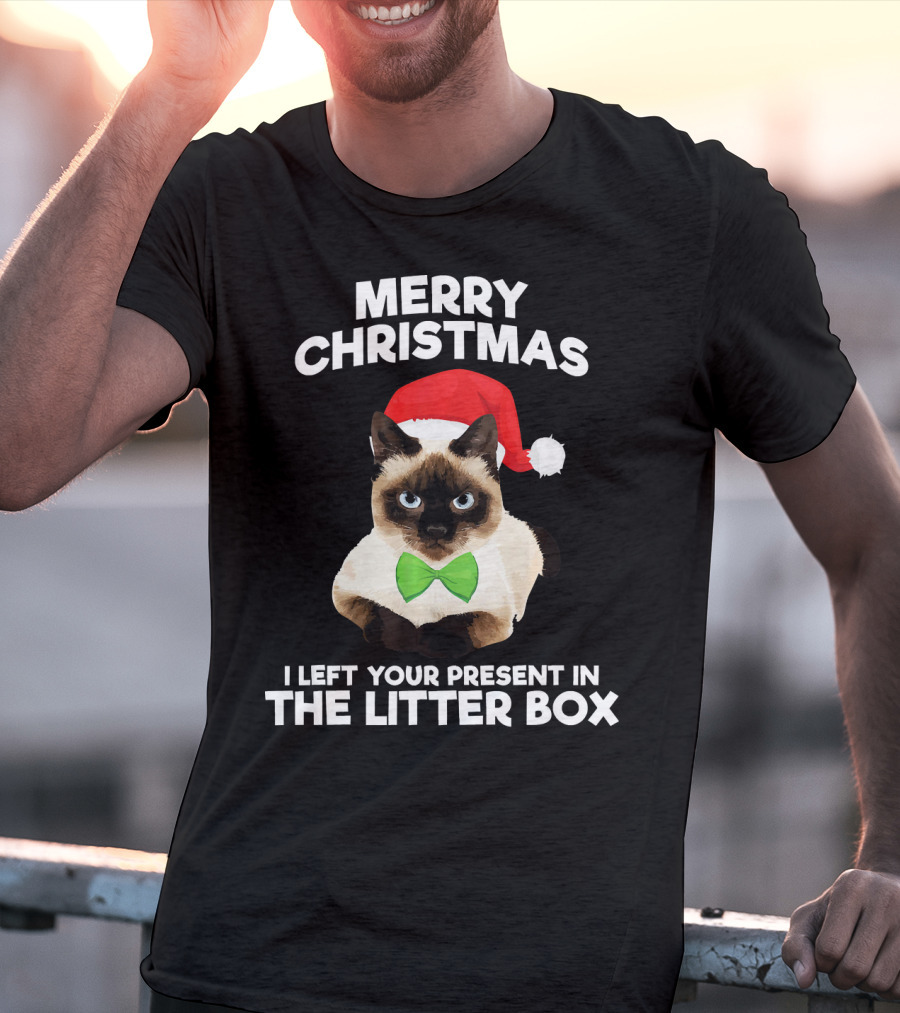 Merry Christmas I Left Your Present In The Litter Box Cat Santa Hat Bow Tie T-Shirt