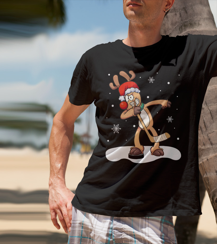 Funny Dabbing Reindeer Playing Ice Hockey Xmas Snowflakes T-Shirt
