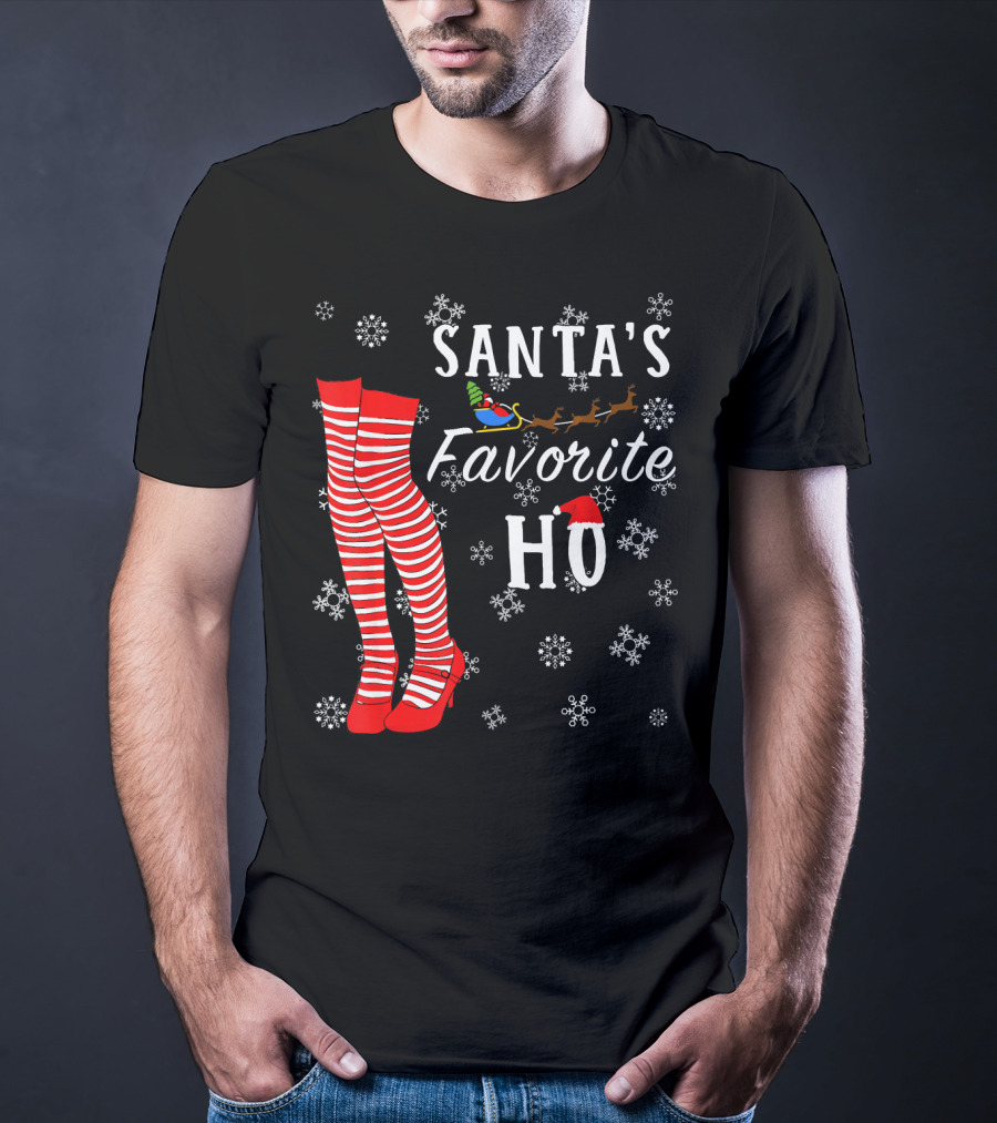 Santa's Favorite Ho Red Striped Stockings Snowflakes Sleigh T-Shirt
