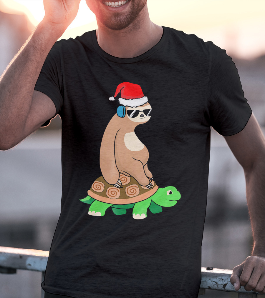 Xmas Sloth Riding Turtle Lazy Sloth Santa Hat Sunglasses T-Shirt