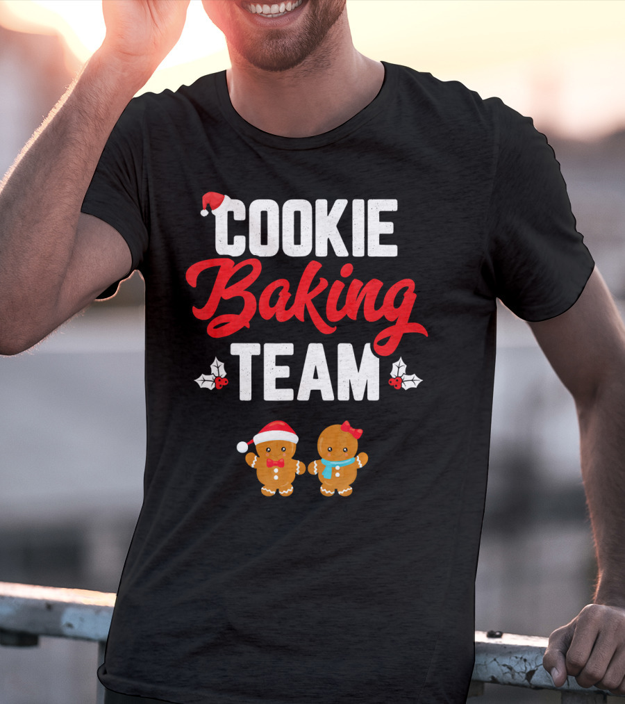 Cookie Baking Team Matching Family Christmas Gingerbread Holiday T-Shirt