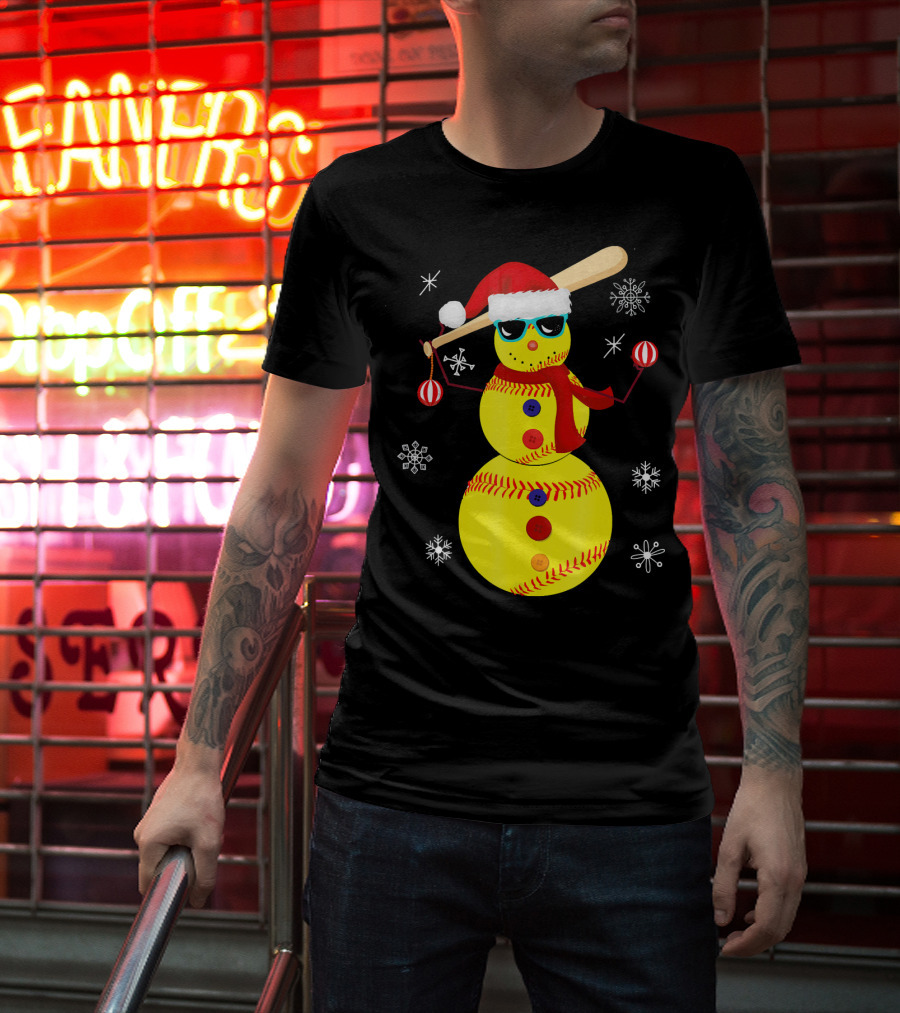 Christmas Softball Snowman With Bat And Santa Hat T-Shirt