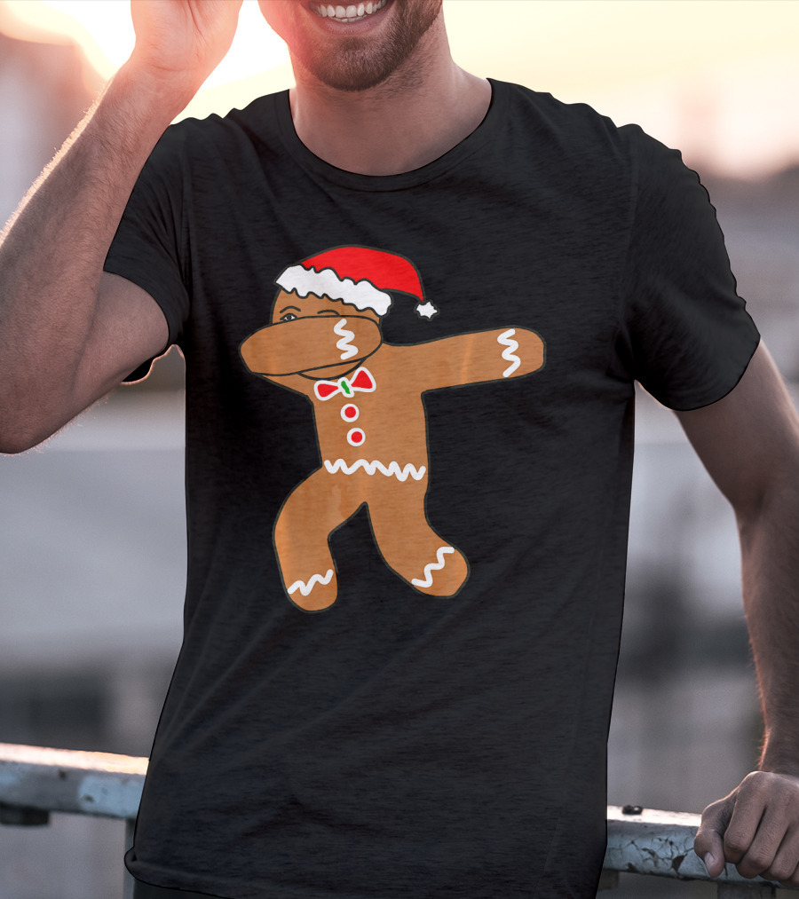 Dabbing Gingerbread Man In Santa Hat T-Shirt